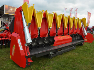 Culegător porumb 8R, (DEMO) ZIEGLER CORNHAMPION