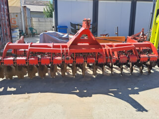 Disc agricol scurt, cu talere independente 4.0m, RODA SP. Z O.O. T II 40