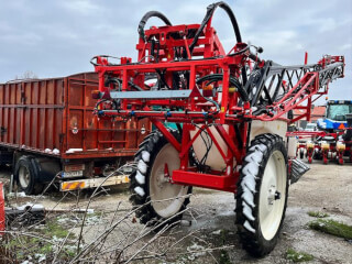 Mașină de erbicidat 3200L/24.0M, tractată, Maschio Gaspardo POMPEO