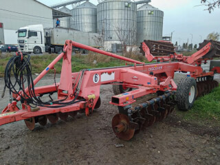 Grapă cu discuri tractată 3.85M, KUHN Discover XS32