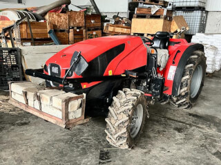 Tractor SAME Frutteto 90.4, cu remorcă 6.0t BICCHI B550