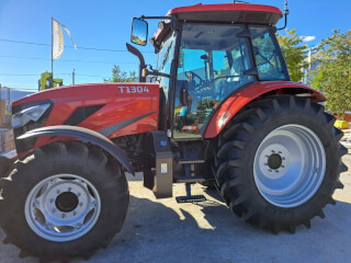 Tractor utilitar multifuncțional (129 CP), TYM T1304